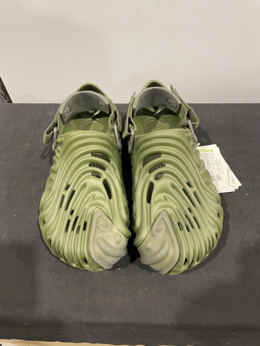 Salehe Bembury Pollex Cucumber Crocs